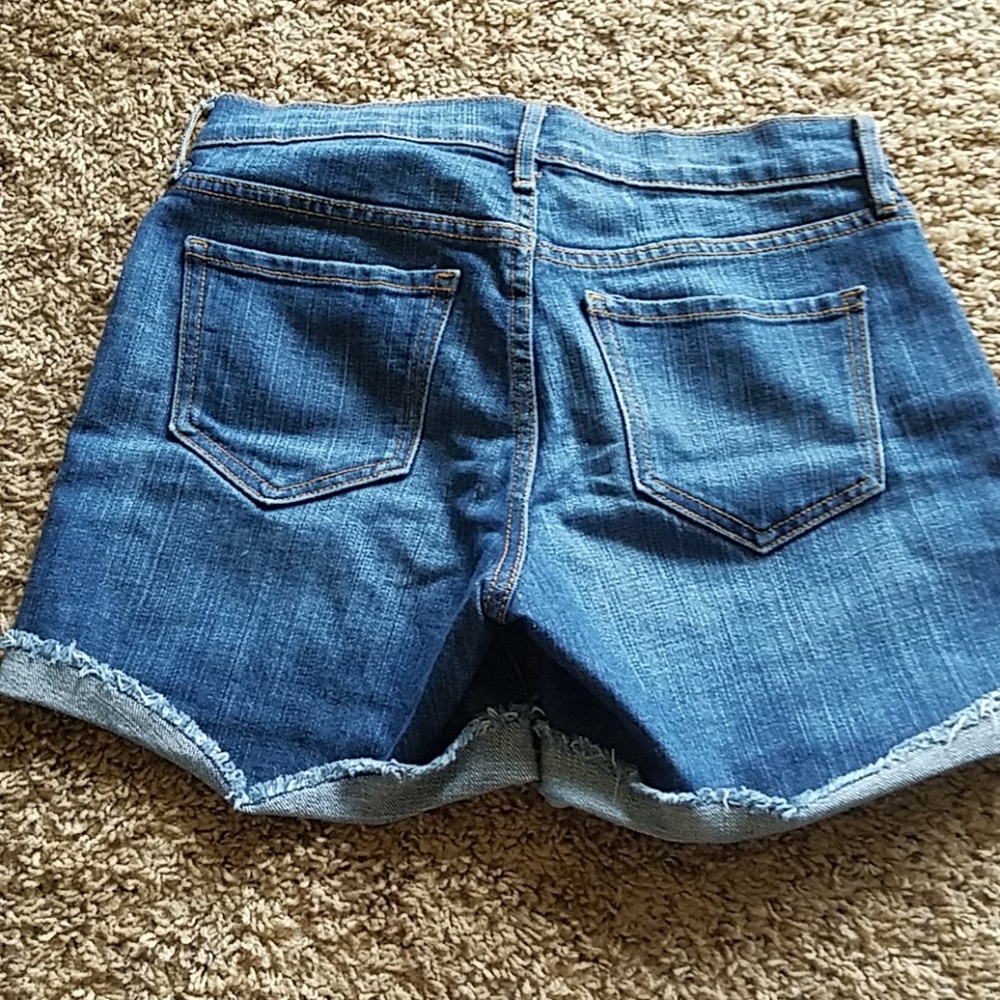 Shorts - Picture 2 of 2